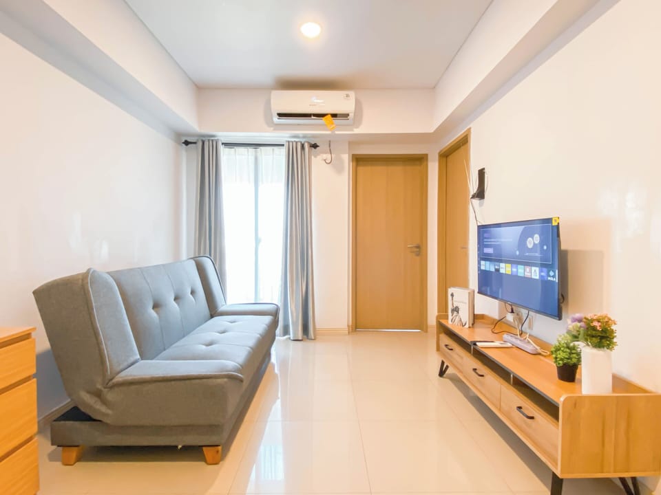 Standard Apartment | Living room