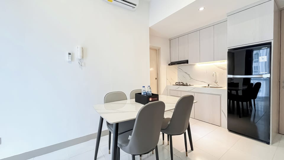 Standard Apartment | Dining room