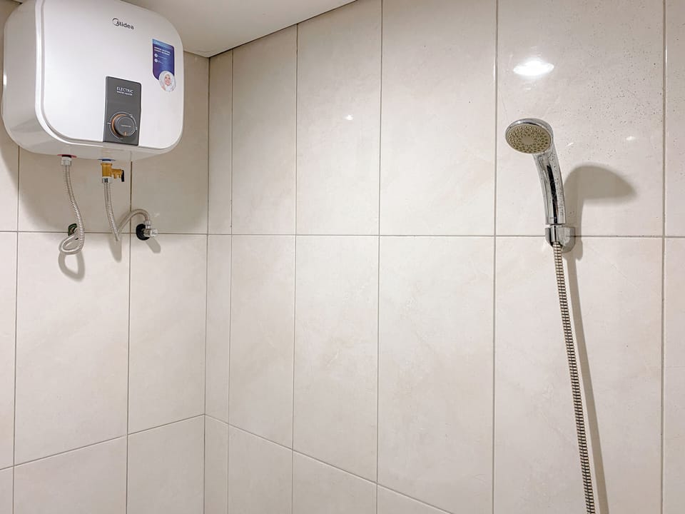 Standard Studio | Bathroom