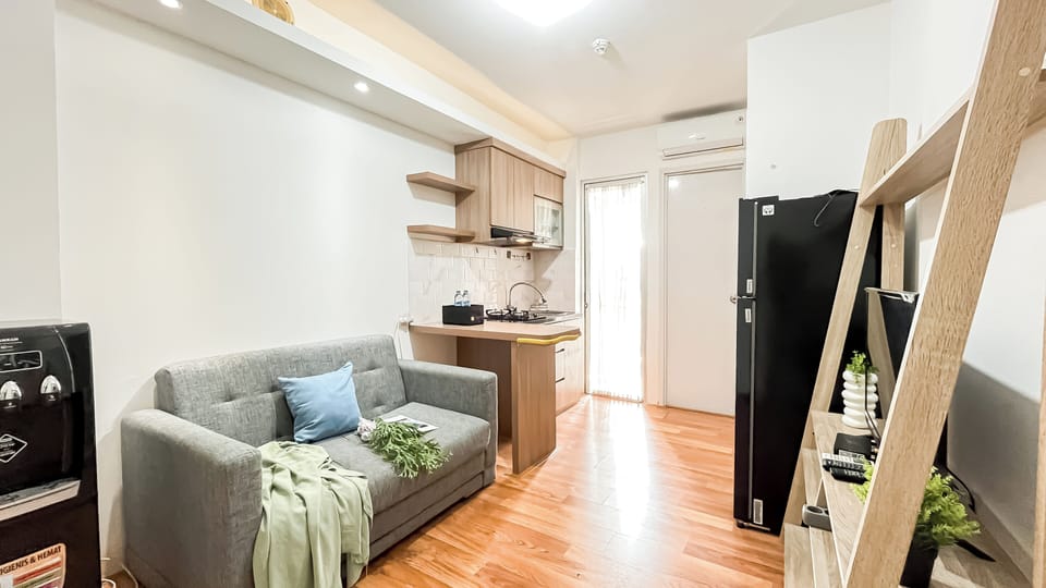 Standard Apartment | Living area