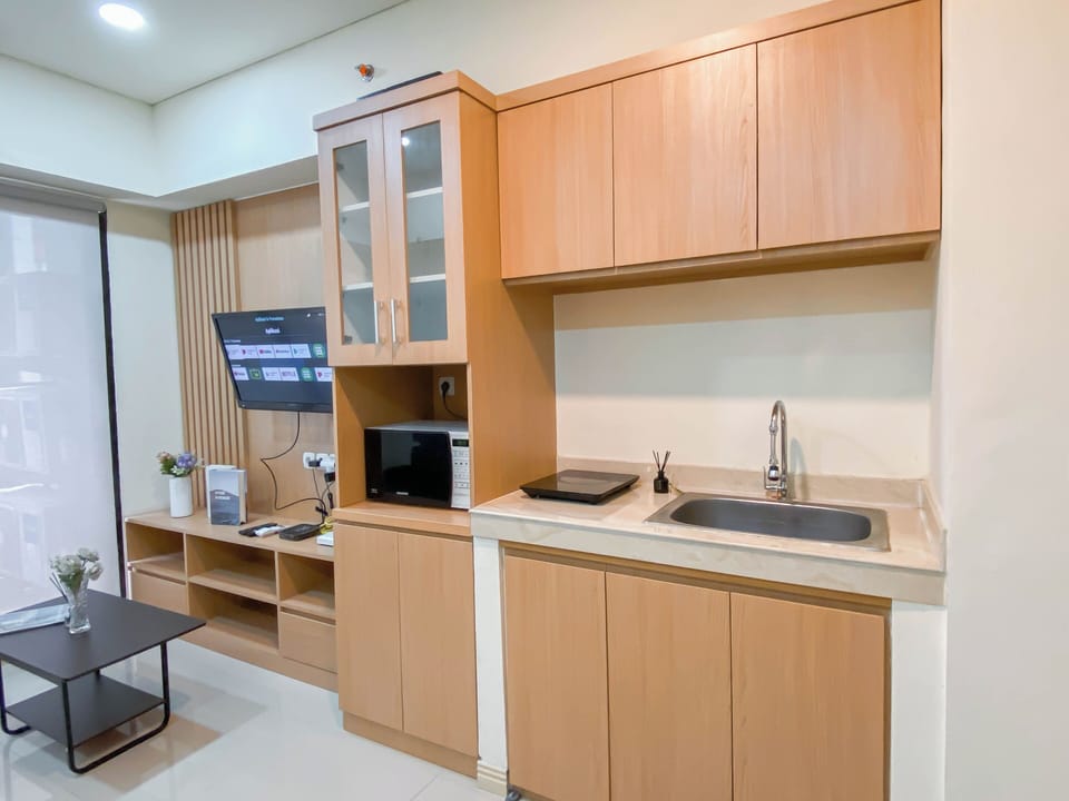 Standard Apartment | Private kitchen | Dining tables