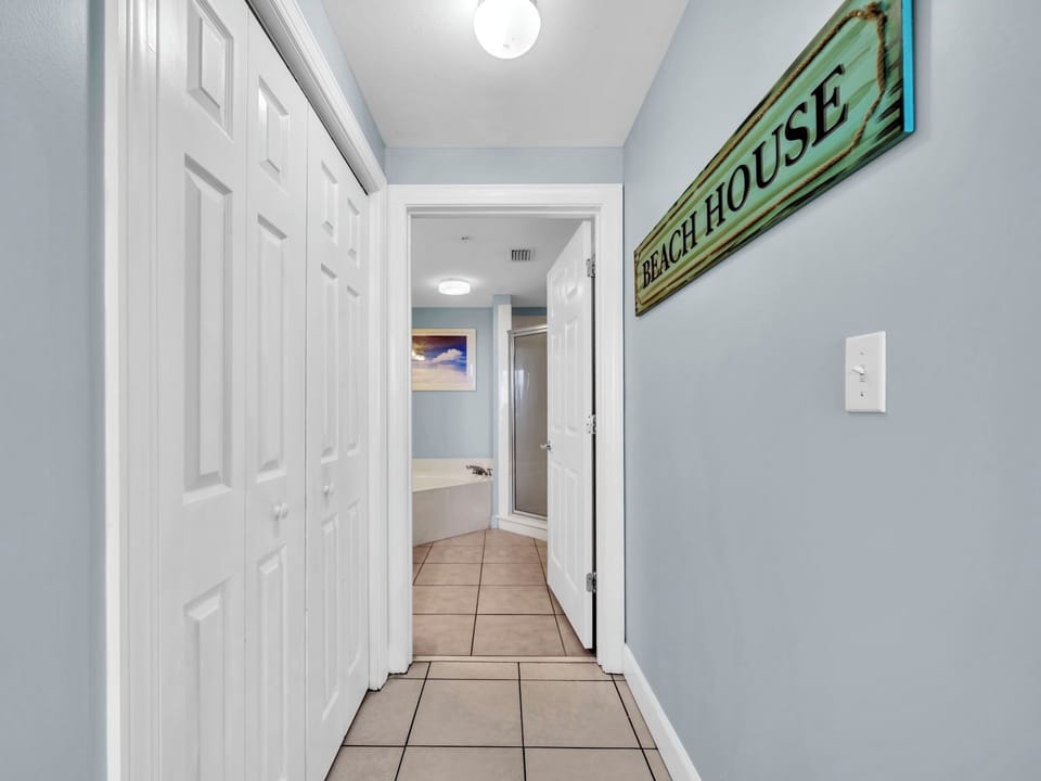 Entry way