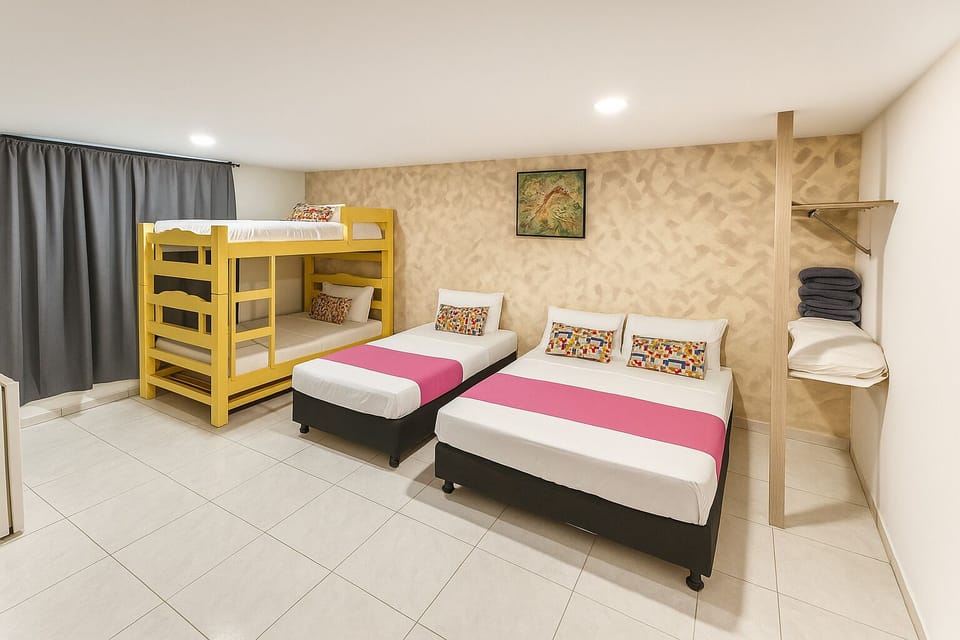 Family Room | Free WiFi