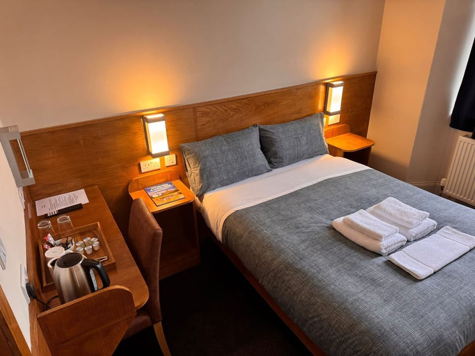Basic Double Room | Free WiFi