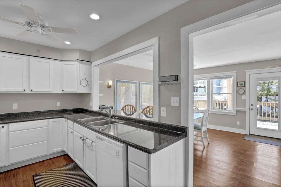 Well Equipped Kitchen - 1st Level