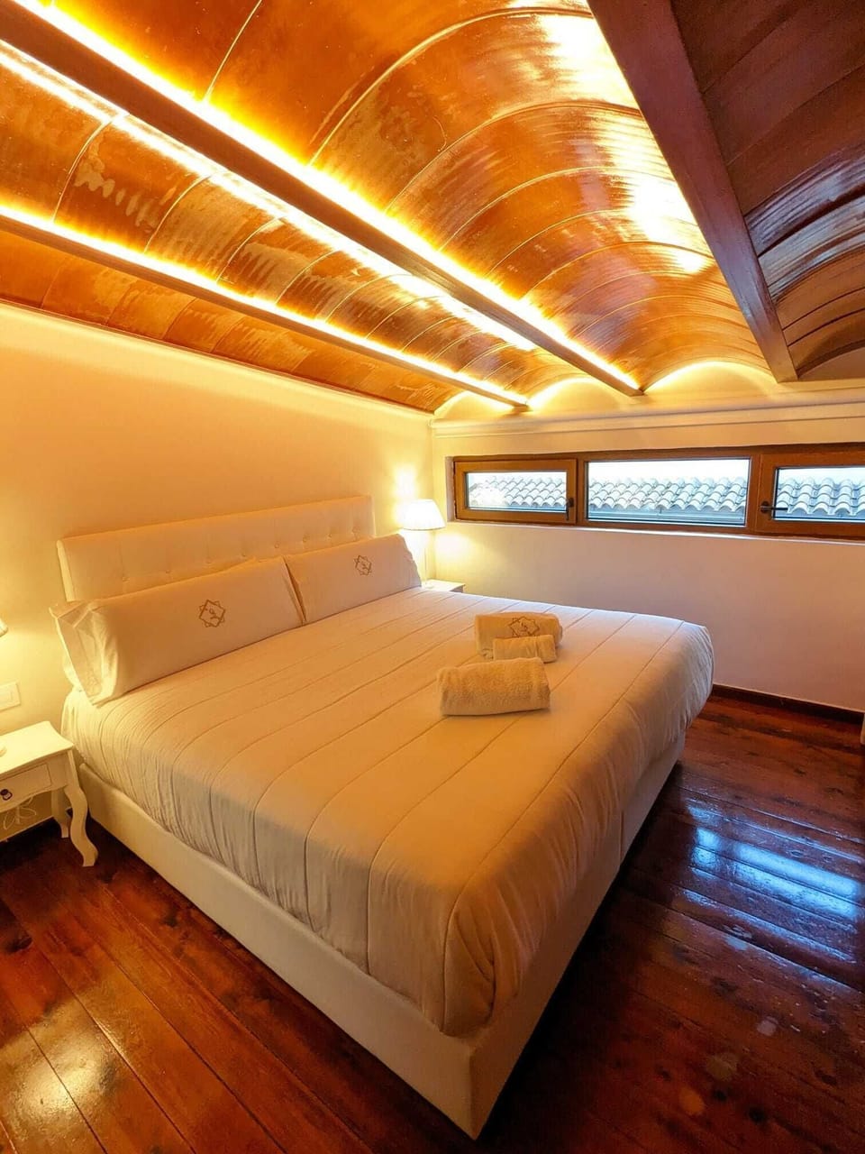 Superior Double Room | Premium bedding, down comforters, Select Comfort beds, minibar