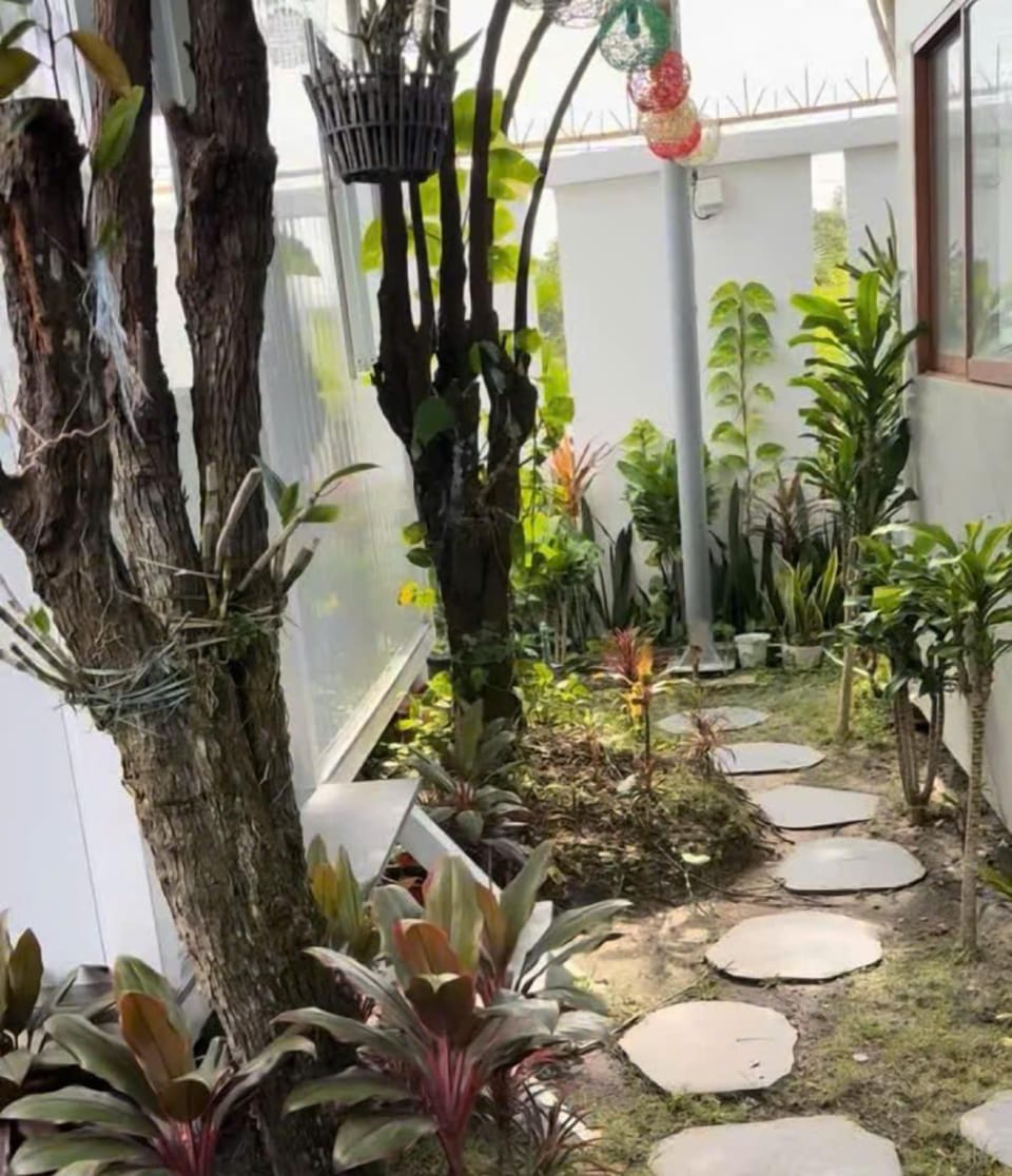 Villa, 4 Bedrooms, Garden View | Individually furnished, desk, laptop workspace, soundproofing