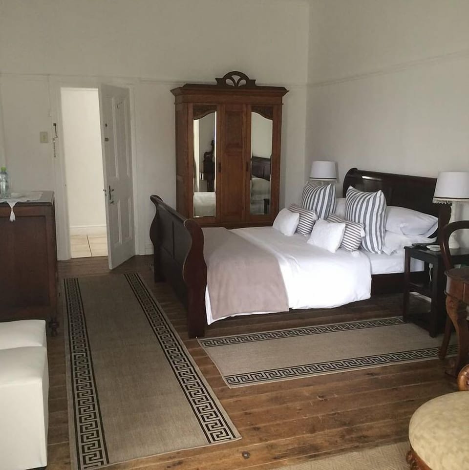 Double Room | Premium bedding, in-room safe, desk, iron/ironing board