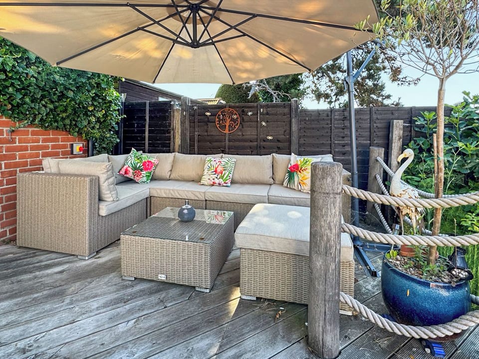 Outdoor | Hill House, Snape