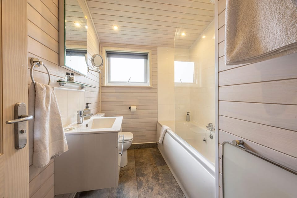 Family bathroom