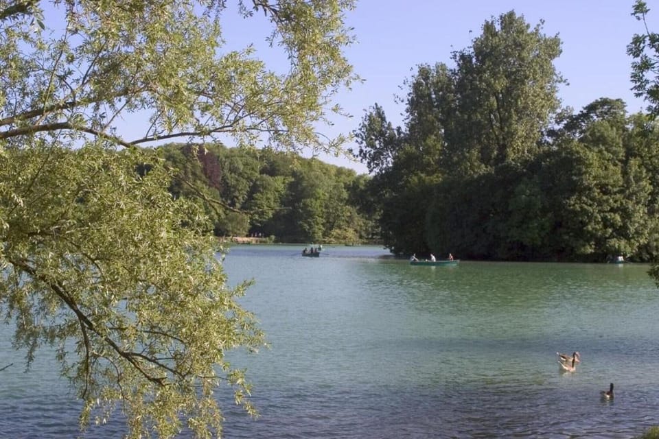 Surroundings [summer] (1-5 km)
