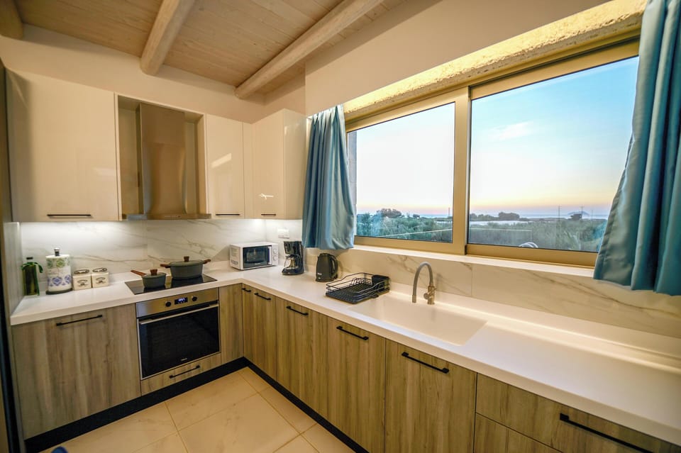 Villa, Sea View | Private kitchen | Full-size fridge, microwave, oven, stovetop