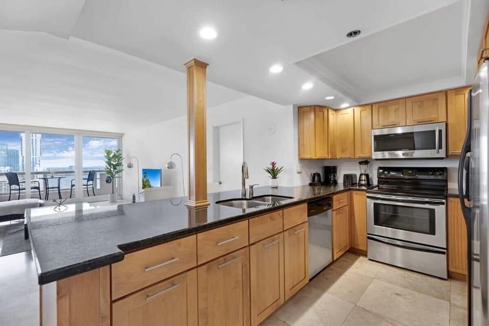 Fully equipped kitchen