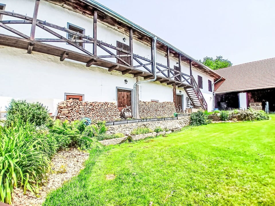 Cottage, Hacienda, Garden, Lawn, Yard, Shade, Farmhouse, Estate, Backyard, Landscaping