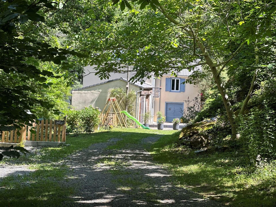 House | Property grounds