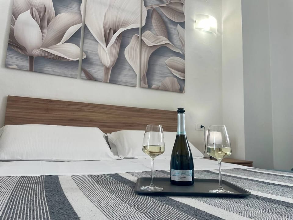 Double Room | Free WiFi