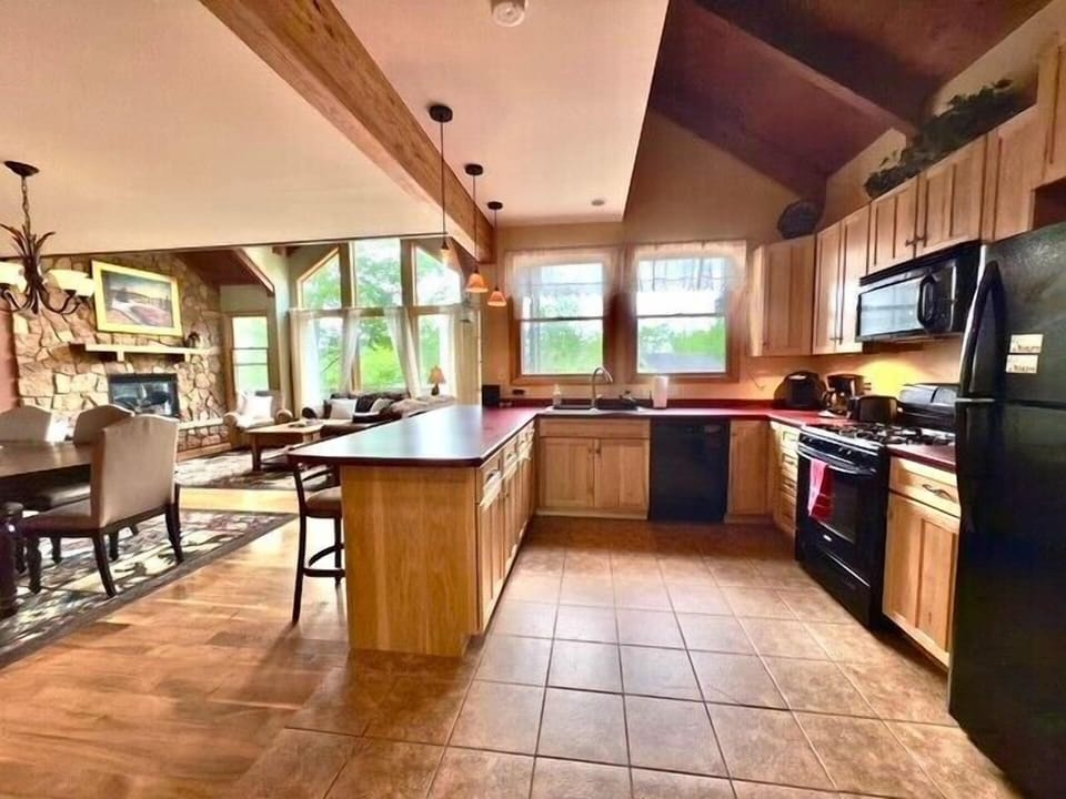 Kitchen Area with Standard Coffee maker and Keurig Cup Coffee maker