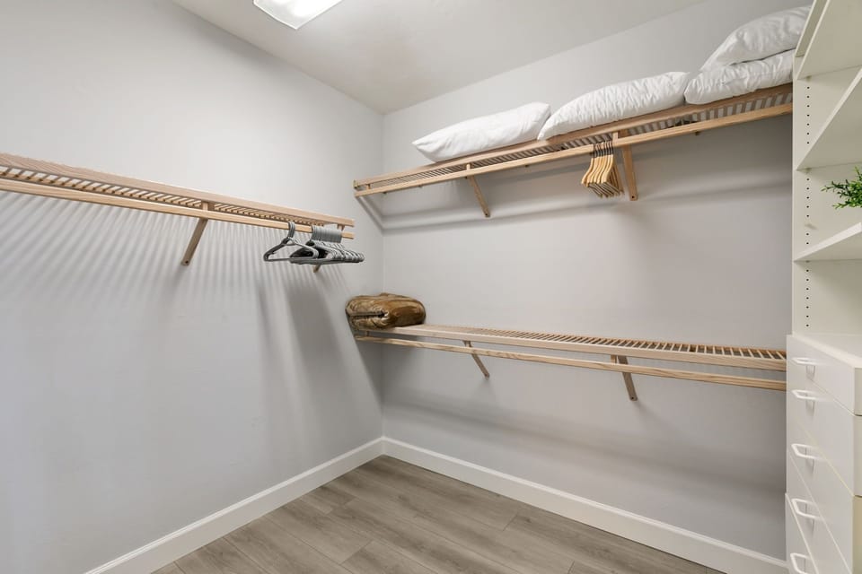 Master Bedroom Closet