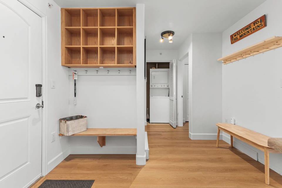 Entry way