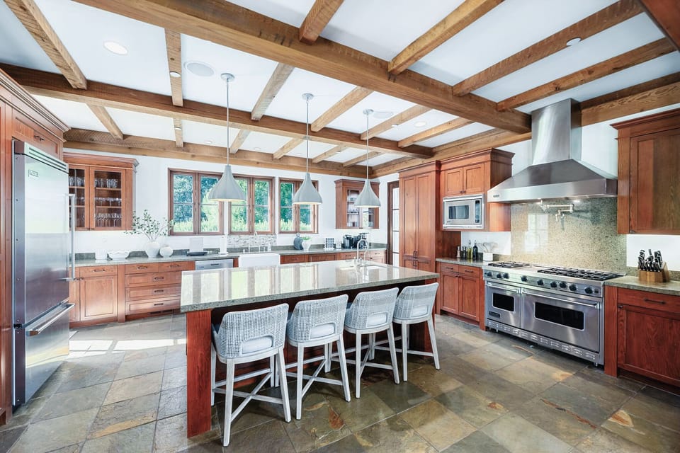 Chefs Kitchen-Viking Double ovens + 6 burner stove + hibachi, 2 sinks & more!
