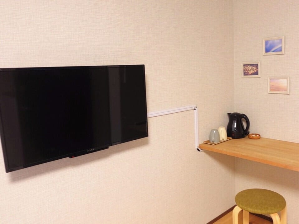 Standard Twin Room | Free WiFi