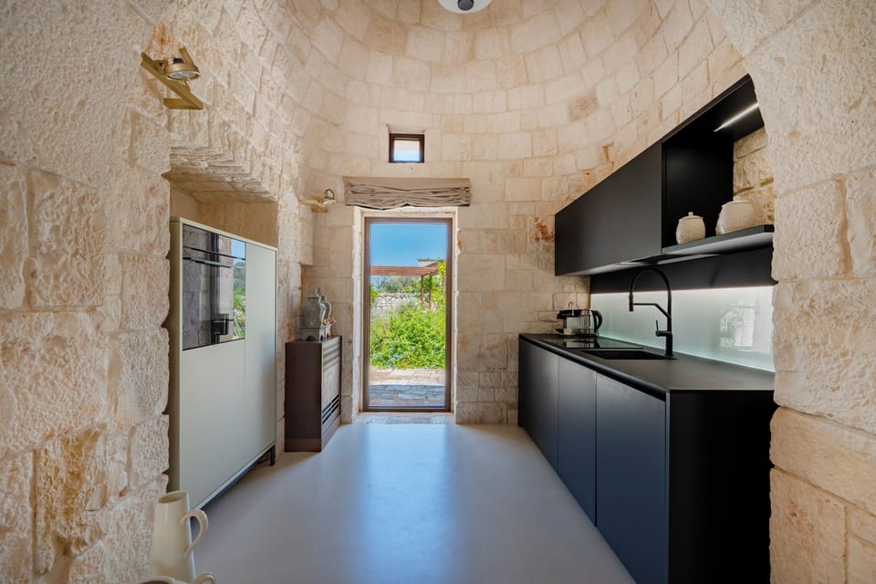 Luxury Villa, Patio, Garden View | Private kitchen