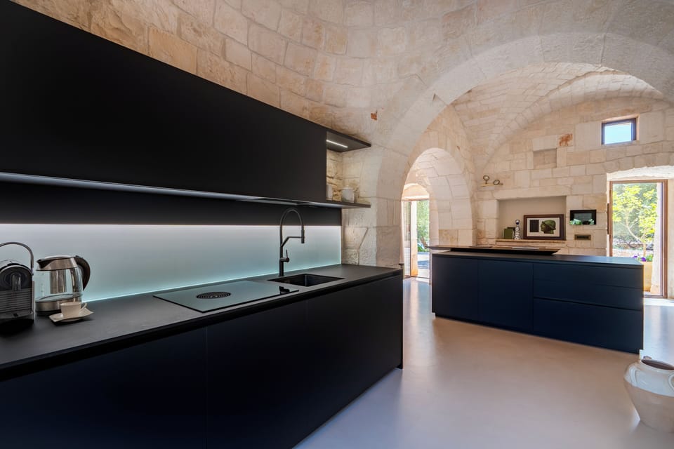Luxury Villa, Patio, Garden View | Private kitchen