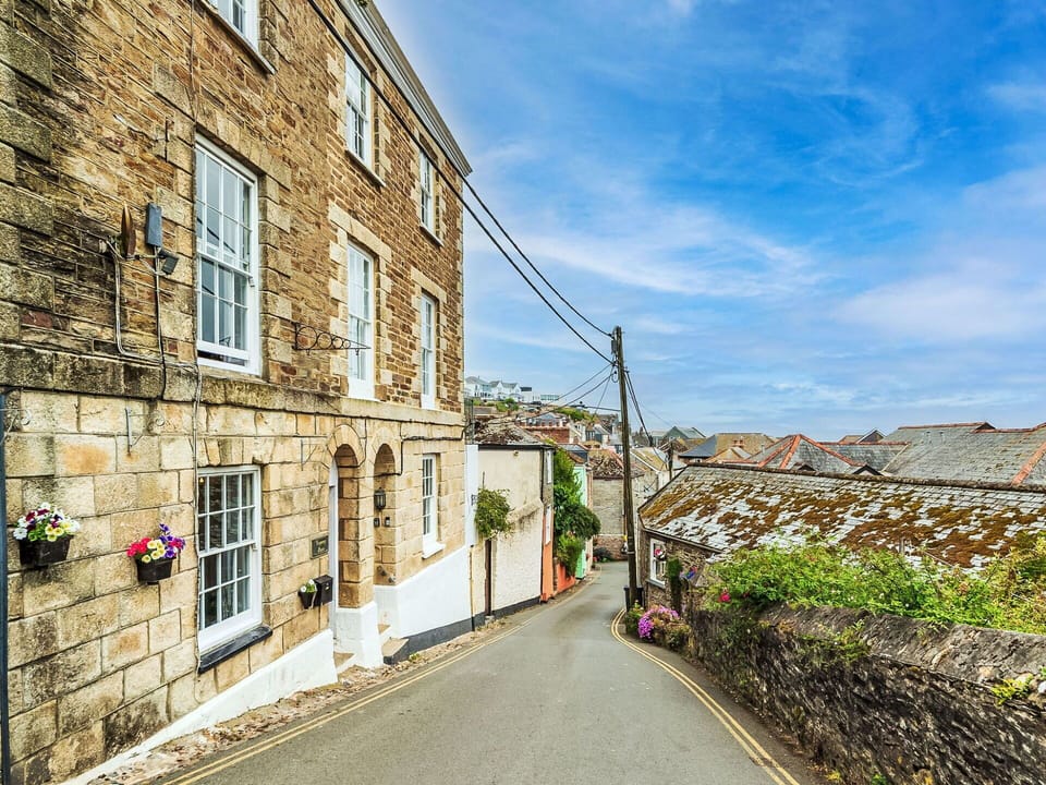 Furniture, Floor, Interior Design, Flooring, Apartment, Chair, Kitchen & Dining Room Table, Glass, Shade, Balcony