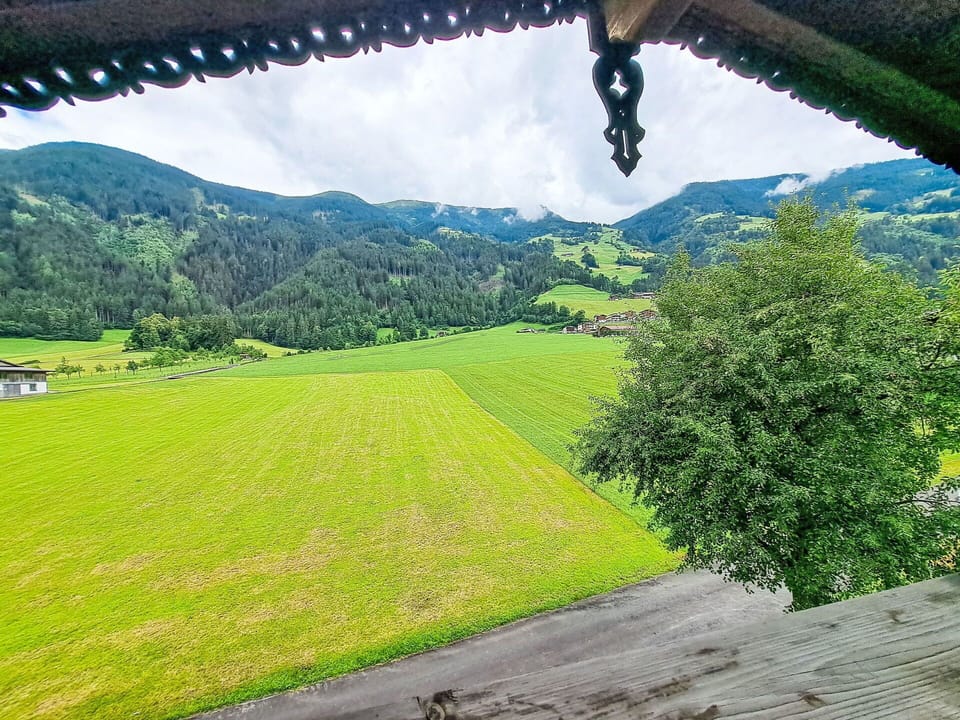 Green, Grass, Grassland, Natural Landscape, Hill, Plain, Landscape, Highland, Rural Area, Field