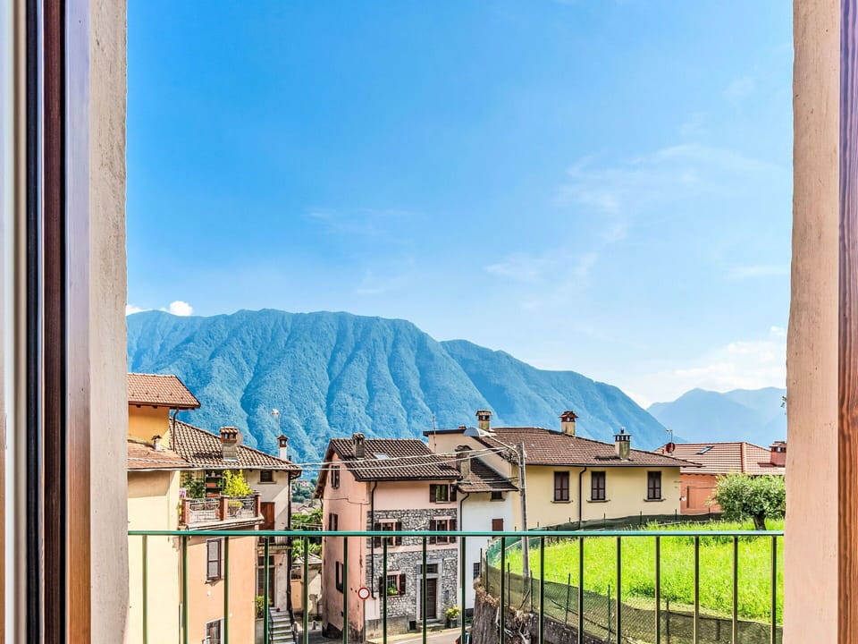 Mountainous Landforms, Mountain, Hill, Mountain Range, Hill Station, Balcony, Ridge, Alps, Valley, Summit