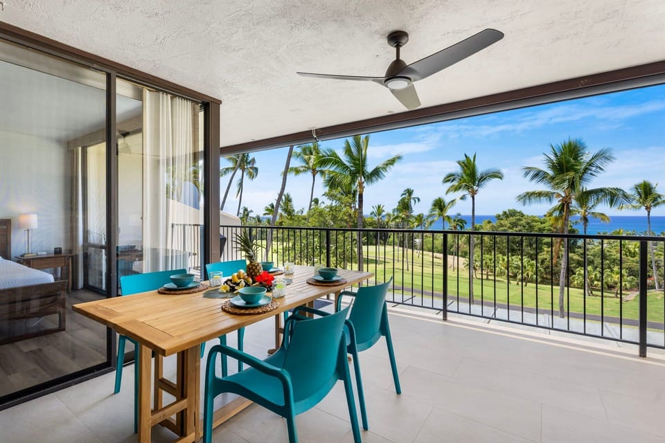 Condo, Multiple Beds, Balcony, Golf View (Country Club Villas 327) | Outdoor dining