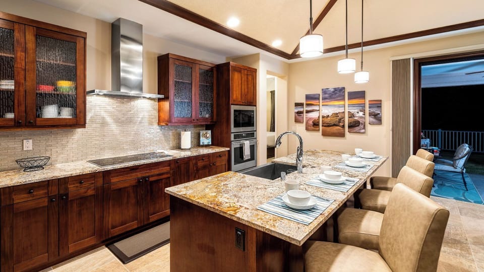 House, Multiple Beds, Lanai, Golf View (Holua Kai 6) | Private kitchen