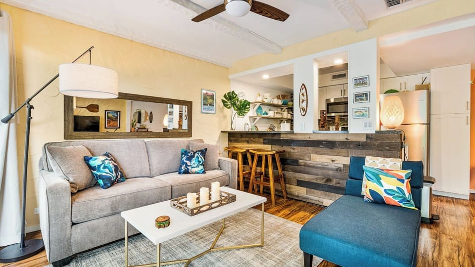 Condo, 1 King Bed with Sofa bed, Lanai, Garden View (Casa de Emdeko 116) | Living area | 42-inch flat-screen TV with digital channels