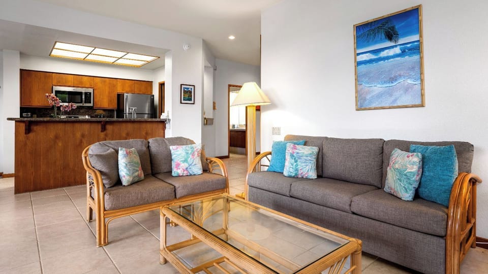 Condo, Multiple Beds, Lanai, Garden View (The Shores at Waikoloa 117) | Living area | 42-inch flat-screen TV with digital channels