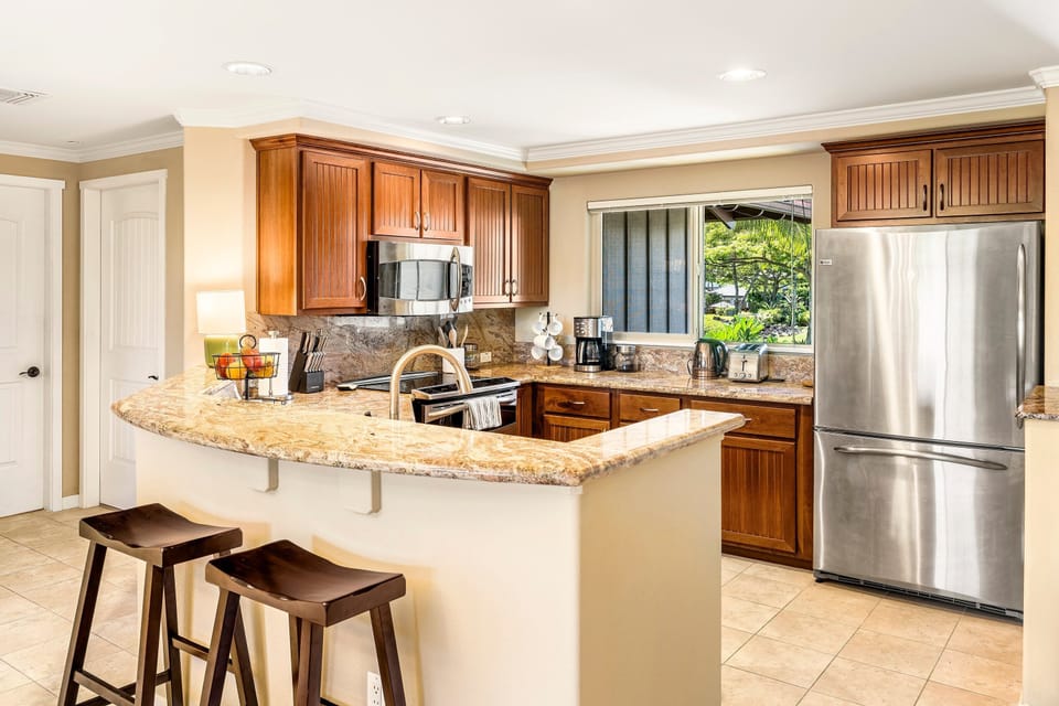 Condo, Multiple Beds, Lanai, Ocean View (Golf Villas at Mauna Lani H22) | Private kitchen