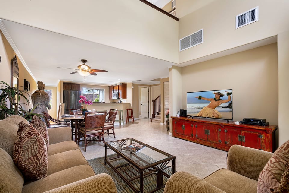 Condo, Multiple Beds, Lanai, Garden View (Palm Villas at Mauna Lani I23) | Living area | 42-inch flat-screen TV with digital channels