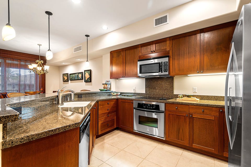Condo, Multiple Beds, Lanai, Garden View (Halii Kai 24G) | Private kitchen