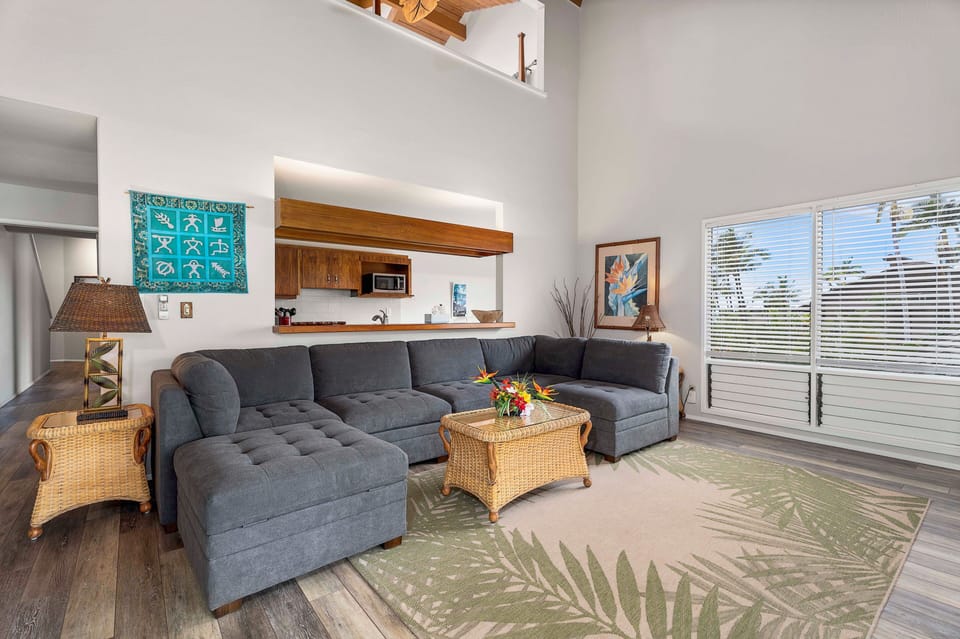 Condo, Multiple Beds, Lanai, Ocean View (Kanaloa at Keauhou 405) | Living area | 42-inch flat-screen TV with digital channels