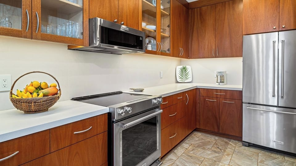 Condo, Multiple Beds, Lanai, Ocean View (Kanaloa at Keauhou 1501) | Private kitchen | Dining tables