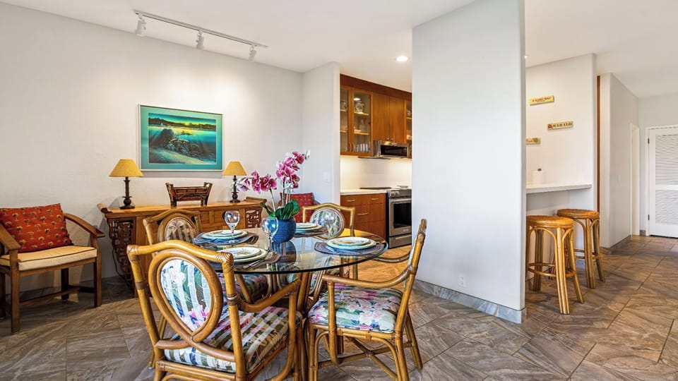 Condo, Multiple Beds, Lanai, Ocean View (Kanaloa at Keauhou 1501) | 2 bedrooms, individually decorated, individually furnished, desk