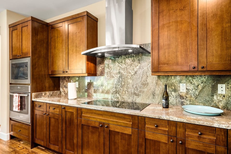 House, Multiple Beds, Lanai, Garden View (Holua Kai 37) | Private kitchen