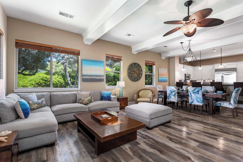 Townhome, Multiple Beds, Lanai, Garden View (Kulalani at Mauna Lani 205) | Living area | 42-inch flat-screen TV with digital channels