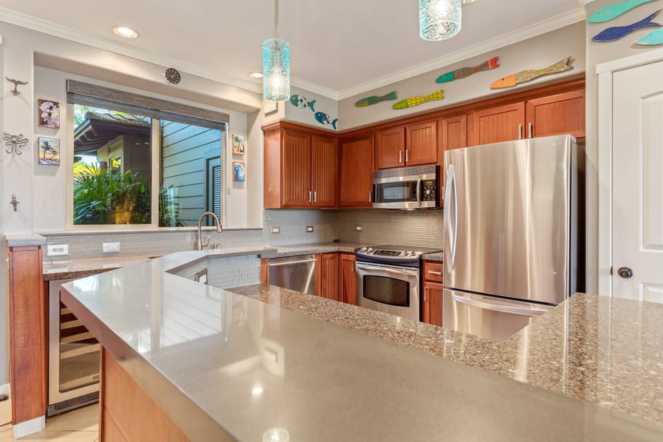 Condo, Multiple Beds, Lanai, Mountain View (Golf Villas at Mauna Lani A2) | Private kitchen | Dining table