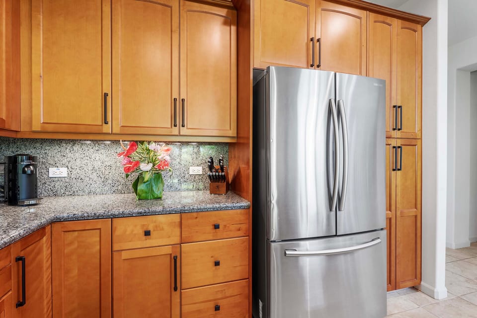 House, Multiple Beds, Kitchen, Golf View (Mauna Lani Fairways 801) | Interior