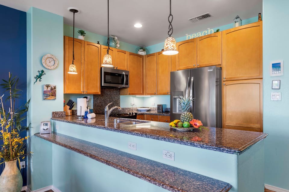 Townhome, Multiple Beds, Lanai, Golf View (Waikoloa Colony Villas 303) | Private kitchen | Dining table
