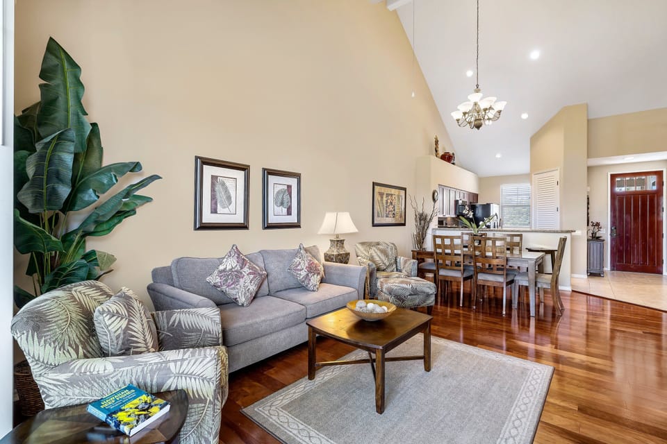 Condo, Multiple Beds, Lanai, Golf View (Fairway Villas Waikoloa G33) | Living area | 42-inch flat-screen TV with digital channels