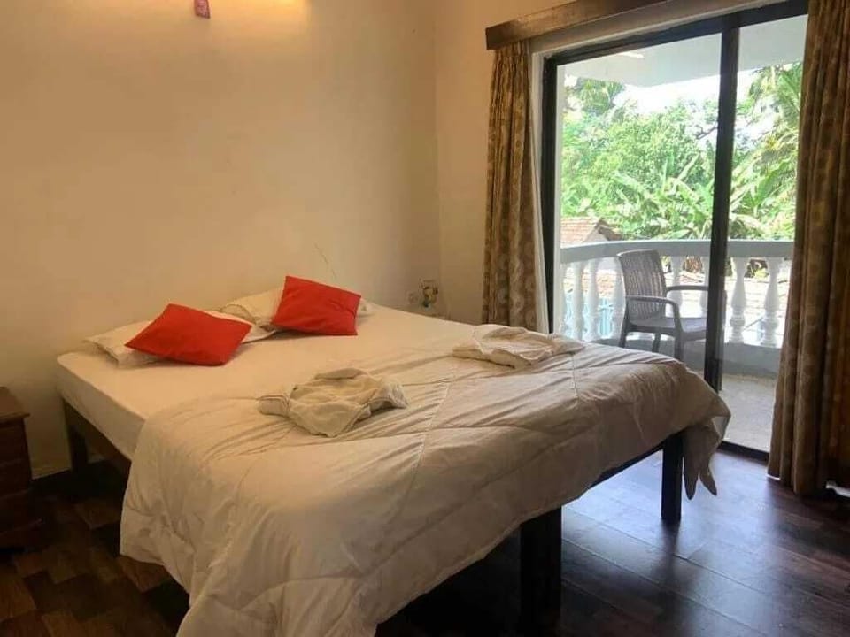 Standard Room | Desk, free WiFi