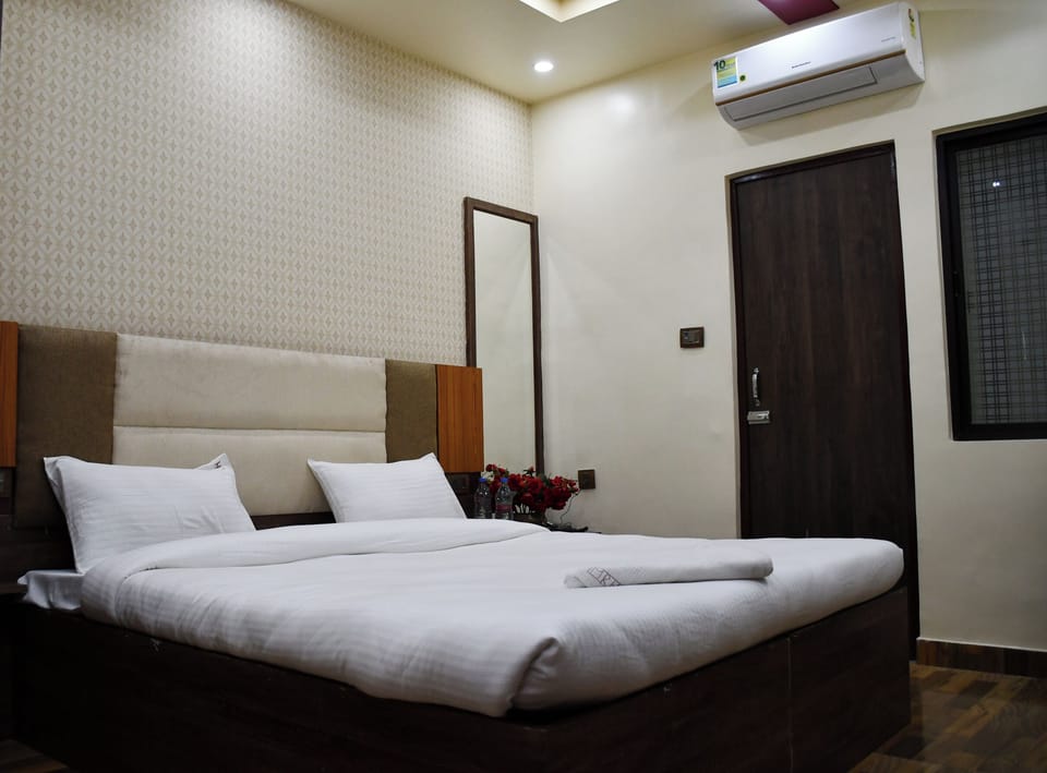 Deluxe Double Room | Free WiFi
