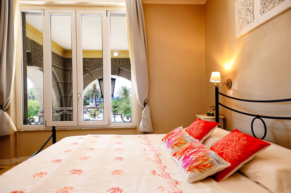 Egyptian cotton sheets, premium bedding, down comforters