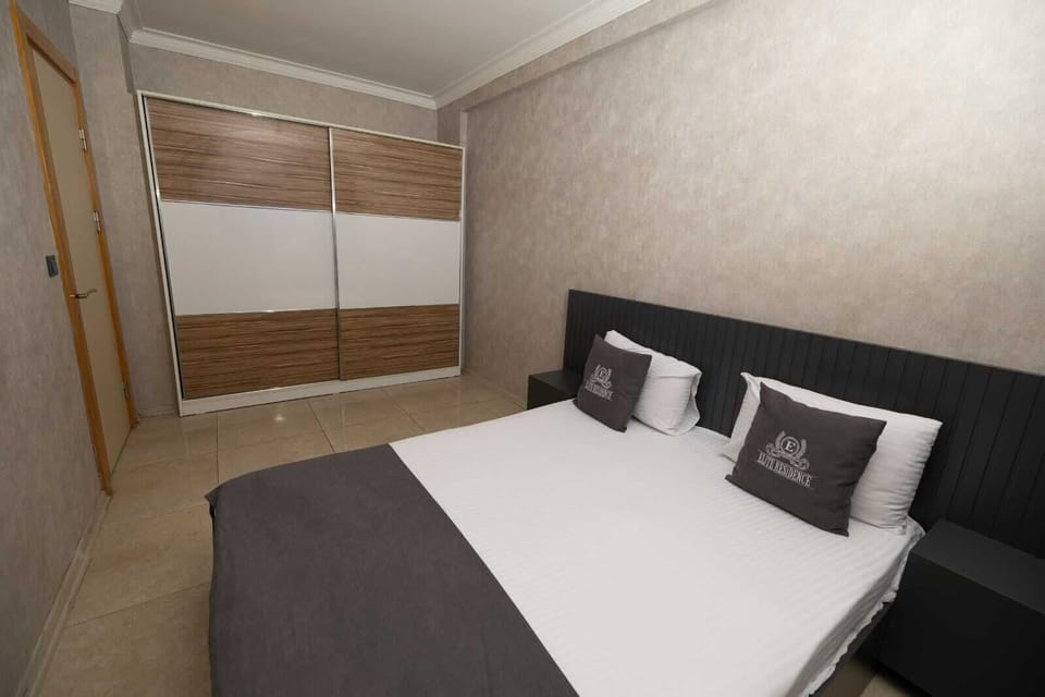 Premium bedding, down comforters, free WiFi, bed sheets